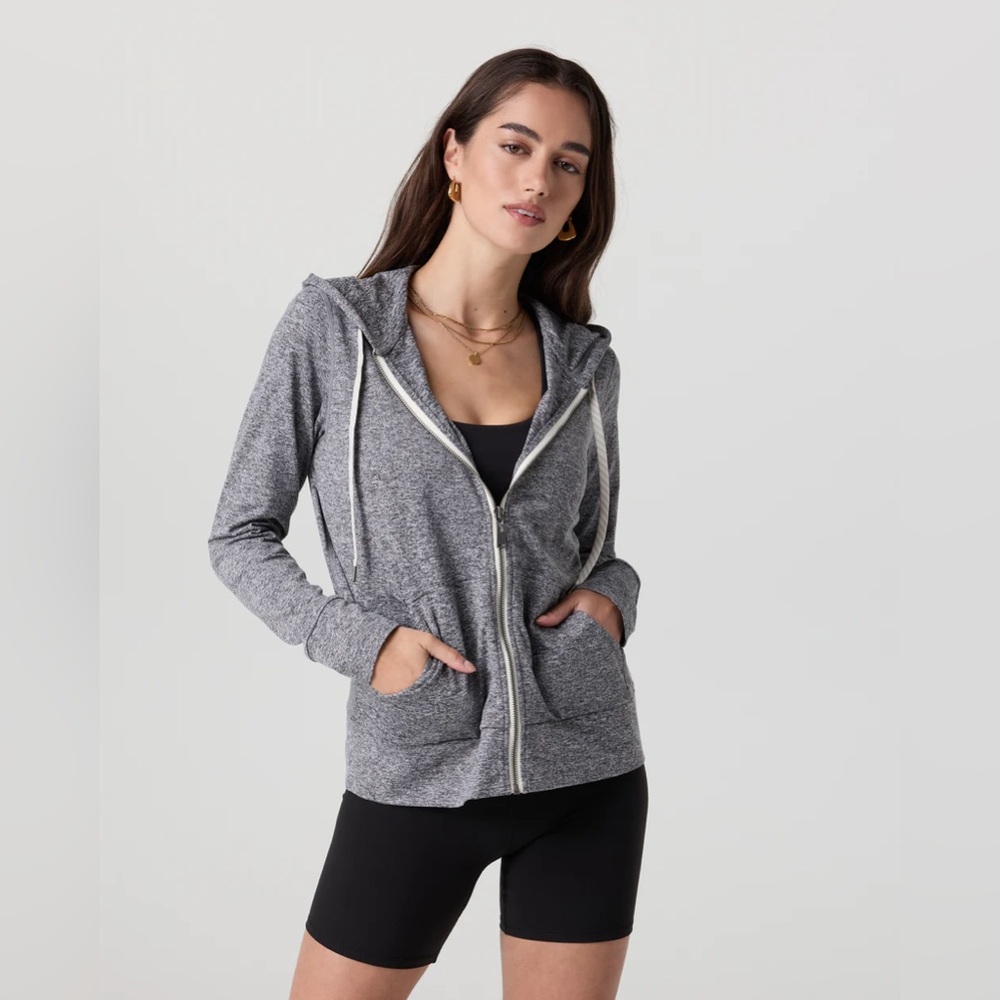 Vuori Halo Perfomance Hoodie 2.0